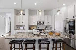 2302 Fall Run Dr, Houston, TX 77055 - Photo 12