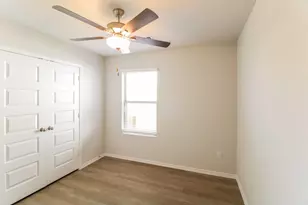 10714 Sunlit St, Conroe, TX 77303 - Photo 8