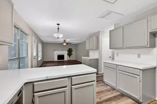 8815 Stoney Bend Dr, Spring, TX 77379 - Photo 8