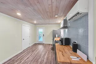 888 S East Rd, Crystal Beach, TX 77650 - Photo 38