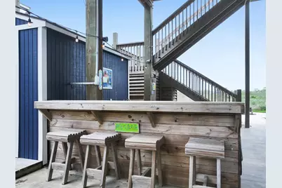 888 S East Road, Crystal Beach, TX 77650 - Photo 20