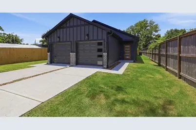 5921 Mountwood Street #B, Houston, TX 77091 - Photo 1