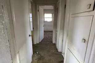 2704 E Colgate St, Lubbock, TX 79403 - Photo 8