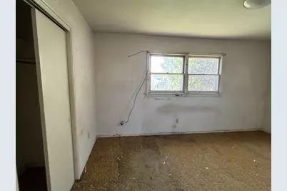 2704 E Colgate Street, Lubbock, TX 79403 - Photo 10