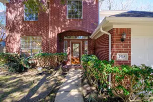 2918 Five Oaks Dr, Missouri City, TX 77459 - Photo 8