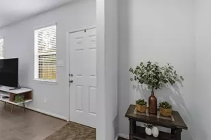 168 Skybranch Dr, Conroe, TX 77304 - Photo 10