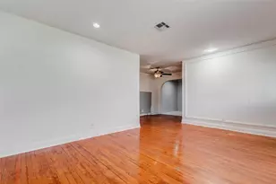 5934 Longmeadow St, Houston, TX 77033 - Photo 6