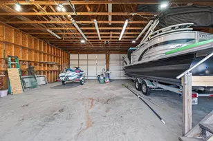 805 Lake View Dr, Montgomery, TX 77356 - Photo 4