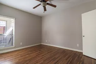 2025 Augusta Dr, Houston, TX 77057 - Photo 6