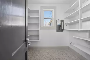 3616 Avenue L, Galveston, TX 77550 - Photo 10