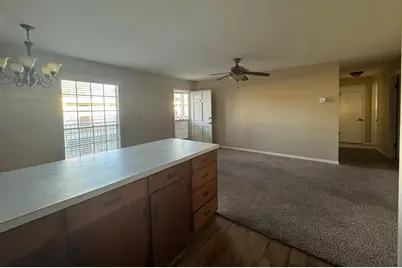401 E Main St #8, Brenham, TX 77833 - Photo 4