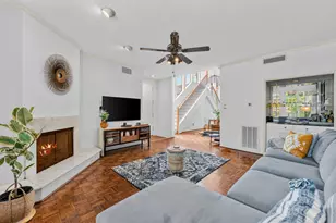 1112 Bering Dr, Houston, TX 77057 - Photo 4