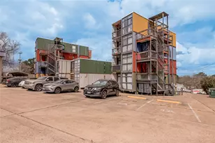 1400 Sycamore Ave, Huntsville, TX 77340 - Photo 2