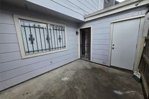 8101 Amelia Rd, Houston, TX 77055 - Photo 20