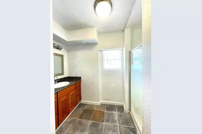 316 Rabbit Trail, Lake Jackson, TX 77566 - Photo 14