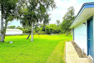 316 Rabbit Trail, Lake Jackson, TX 77566 - Photo 6