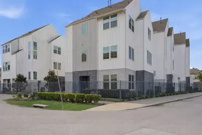 1361 Moy Street, Houston, TX 77007 - Photo 2