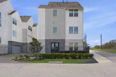 1361 Moy Street, Houston, TX 77007 - Photo 1