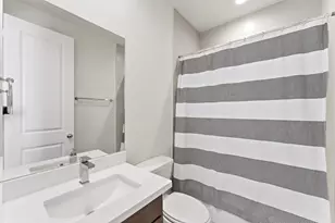 1361 Moy St, Houston, TX 77007 - Photo 32