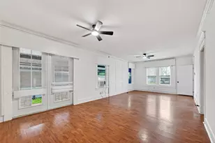 5618 Belmark St, Houston, TX 77033 - Photo 8