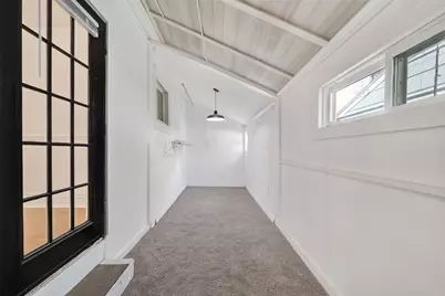 5618 Belmark Street, Houston, TX 77033 - Photo 22