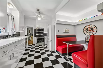 414 W 13th Street, Houston, TX 77008 - Photo 16