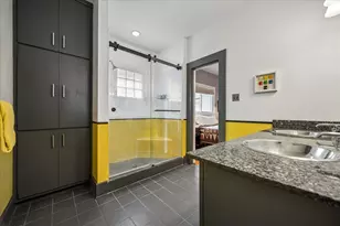 414 W 13th St, Houston, TX 77008 - Photo 12