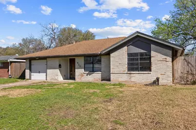 623 Spell Street, Houston, TX 77022 - Photo 2