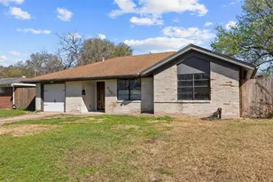 623 Spell St, Houston, TX 77022 - Photo 2
