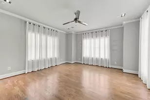 1306 Castle Ct, Houston, TX 77006 - Photo 24
