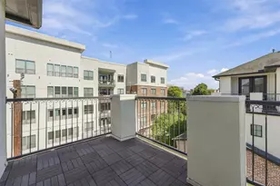 1306 Castle Ct, Houston, TX 77006 - Photo 26