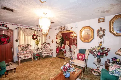 534 N Vionett Lane, Texas City, TX 77591 - Photo 8