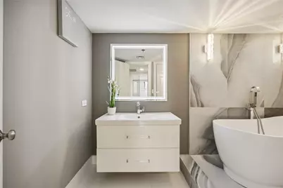 3525 Sage Road #1713, Houston, TX 77056 - Photo 18