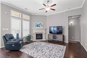 9323 Dochfour Ln, Tomball, TX 77375 - Photo 10