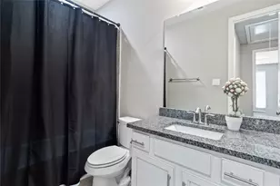 9323 Dochfour Ln, Tomball, TX 77375 - Photo 30