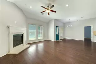 9802 Massanutten Ln, Richmond, TX 77469 - Photo 18