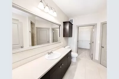 1340 W Gray Street #208, Houston, TX 77019 - Photo 10