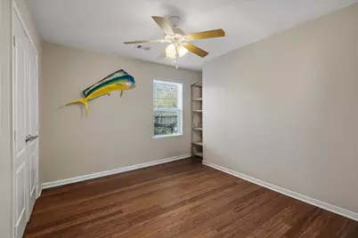 1618 Bayou Shore Drive, Galveston, TX 77551 - Photo 28