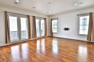 3257 Maxroy St, Houston, TX 77008 - Photo 14