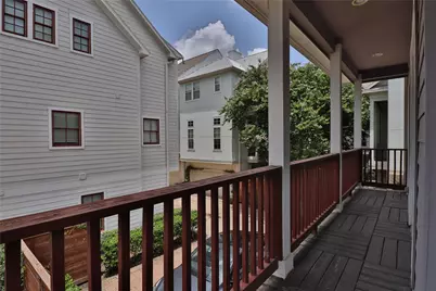3257 Maxroy Street, Houston, TX 77008 - Photo 28