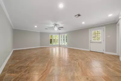 4307 Spellman Road, Houston, TX 77035 - Photo 16