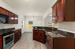 950 Oak Glen Dr, Willis, TX 77378 - Photo 16