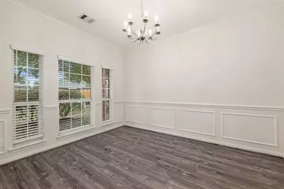 950 Oak Glen Drive, Willis, TX 77378 - Photo 6