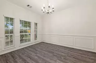 950 Oak Glen Dr, Willis, TX 77378 - Photo 6