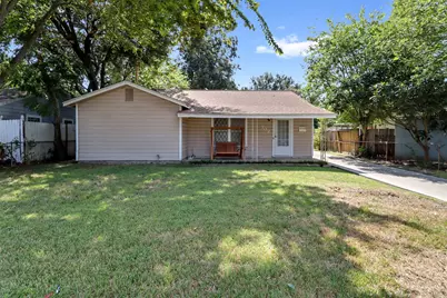 702 Parkway Street, Baytown, TX 77520 - Photo 10