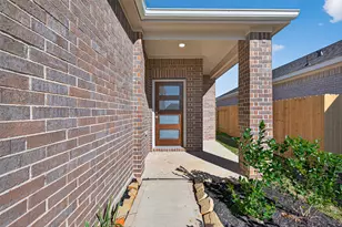 9746 Enclave Ridge Rd, Willis, TX 77318 - Photo 2