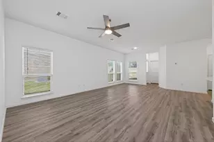 9746 Enclave Ridge Rd, Willis, TX 77318 - Photo 6