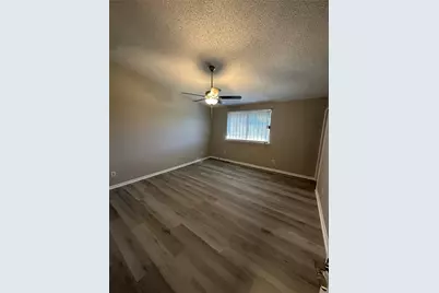 15935 Kenbrook Drive, Houston, TX 77489 - Photo 4