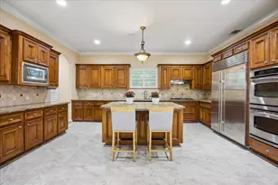 2601 Talbott, West University Place, TX 77005 - Photo 14