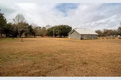 365 Running Deer Road, Grapeland, TX 75844 - Photo 28
